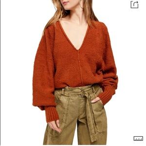 Free People Reverie V-neck Sweater in rust XS